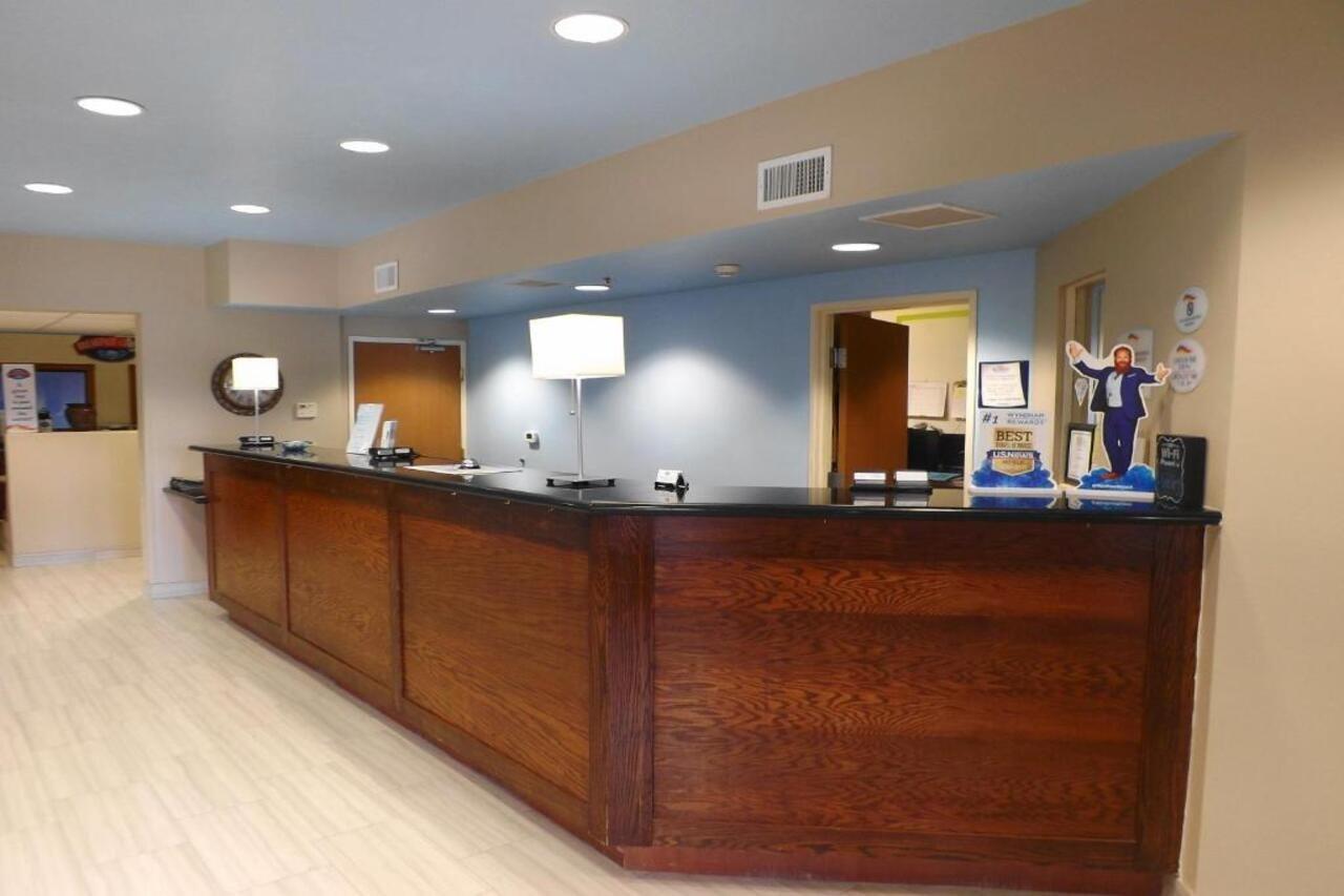 Baymont By Wyndham Roswell Hotel Ngoại thất bức ảnh