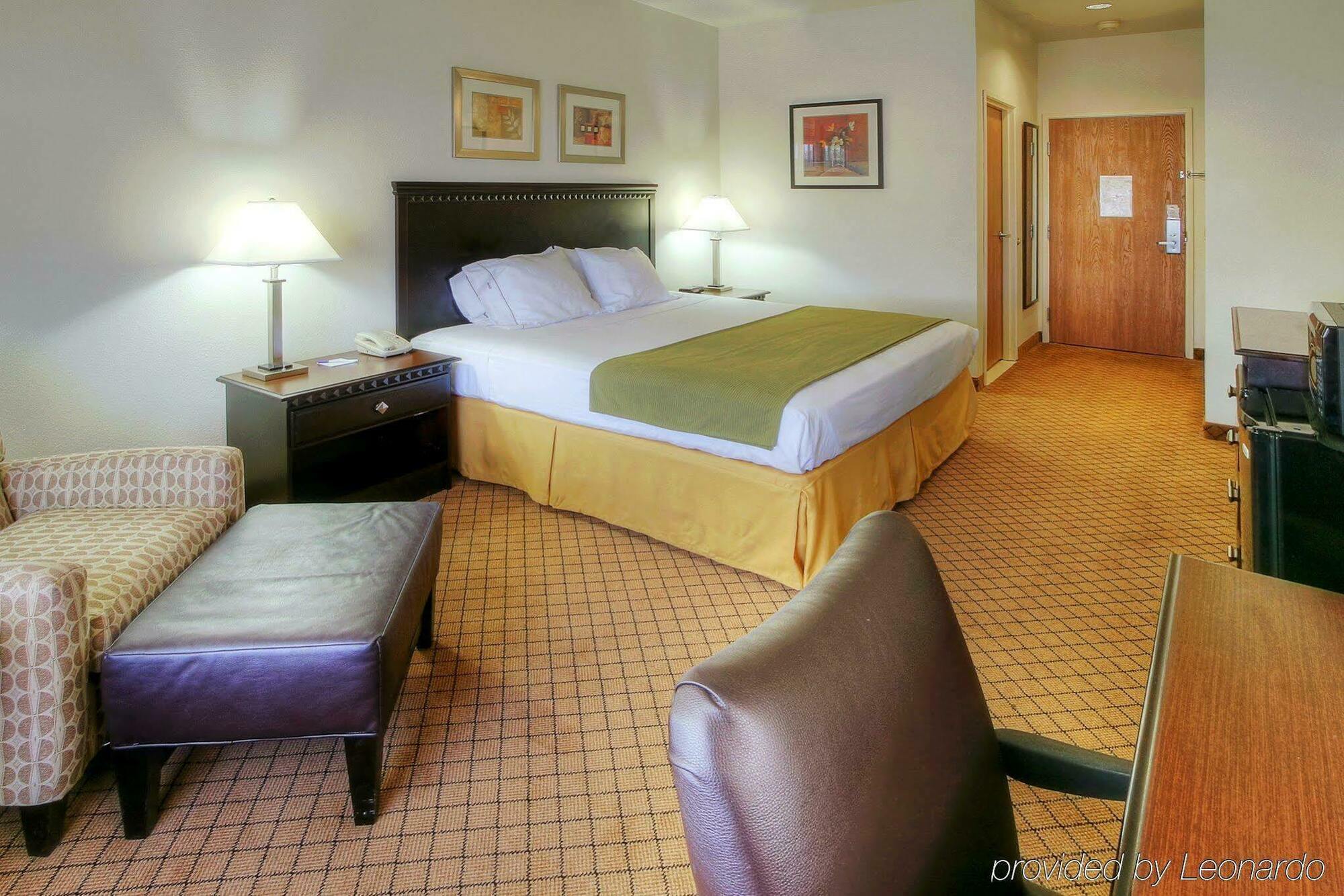 Baymont By Wyndham Roswell Hotel Ngoại thất bức ảnh