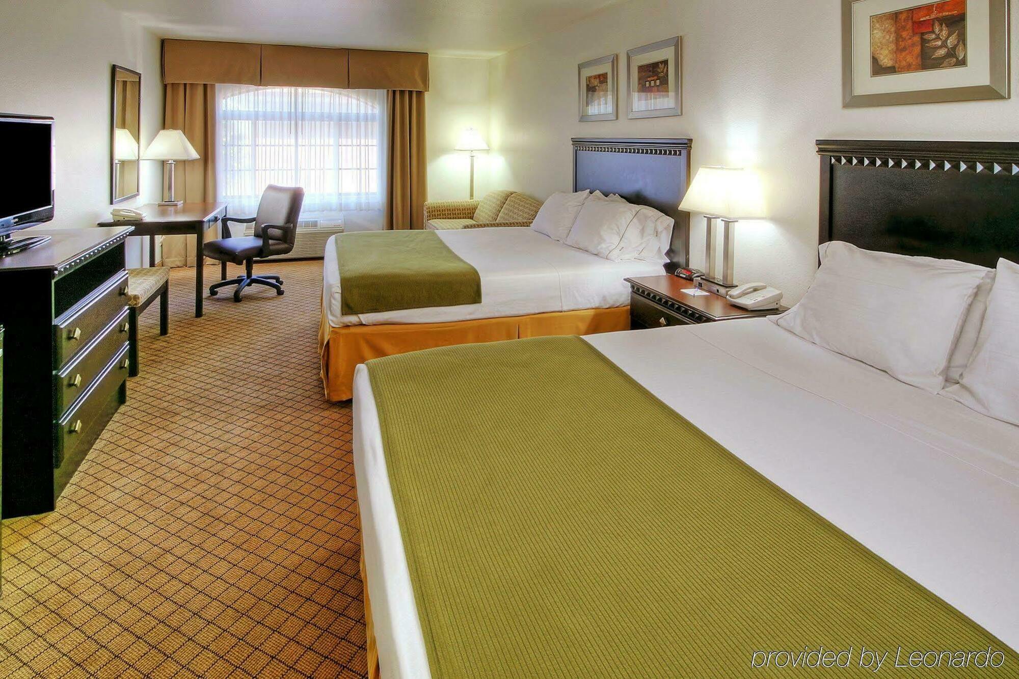 Baymont By Wyndham Roswell Hotel Ngoại thất bức ảnh